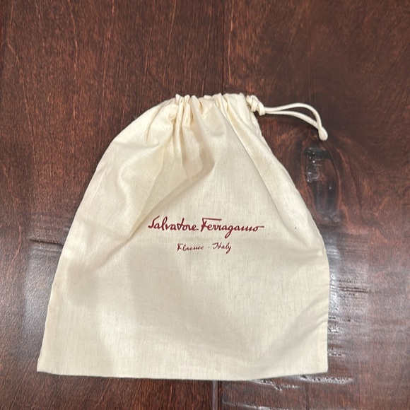 Salvatore Ferragamo dust bag - Picture 4 of 4